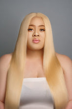 Load image into Gallery viewer, LUXURY BLONDE LACE FRONT WIG